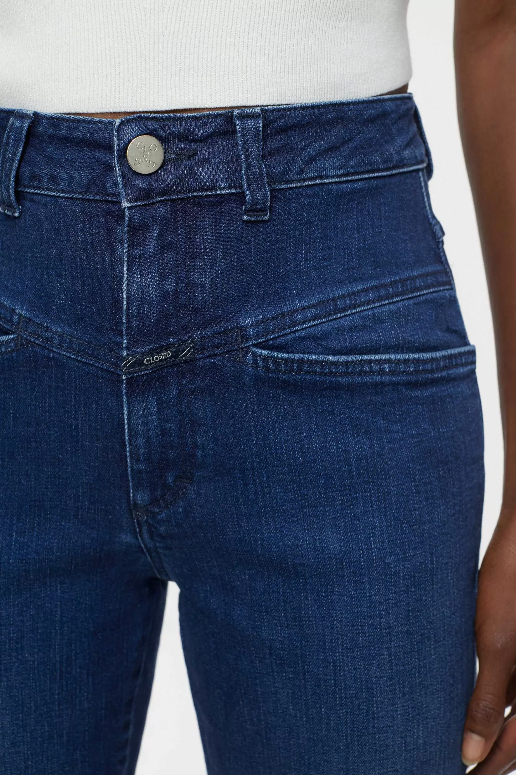 Cheap CLOSED Heritage Jeans - Stijlnaam Pedaalduwer Donkerblauw