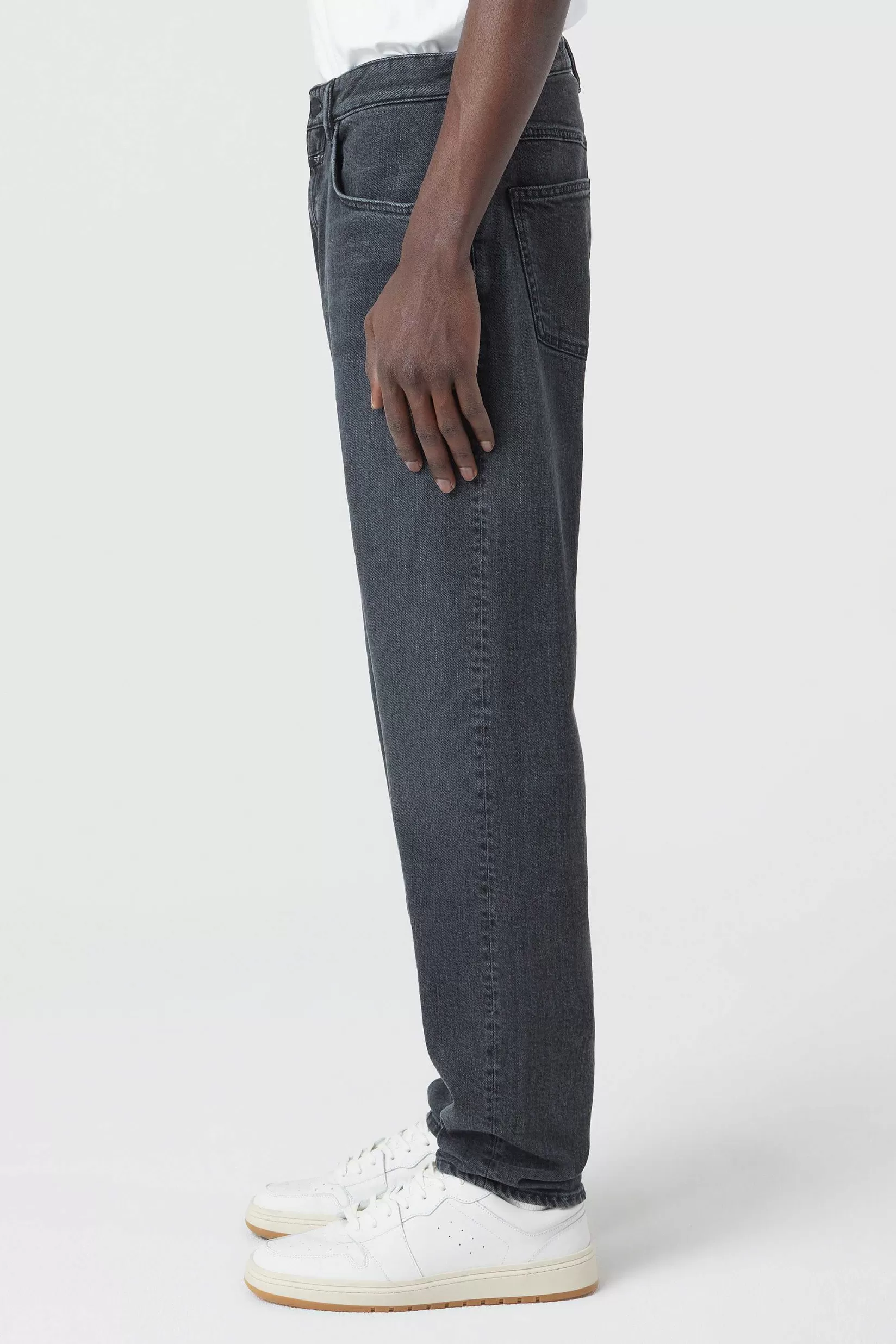 Sale CLOSED Normale Jeans - Stijlnaam Cooper Tapered Donker Grijs