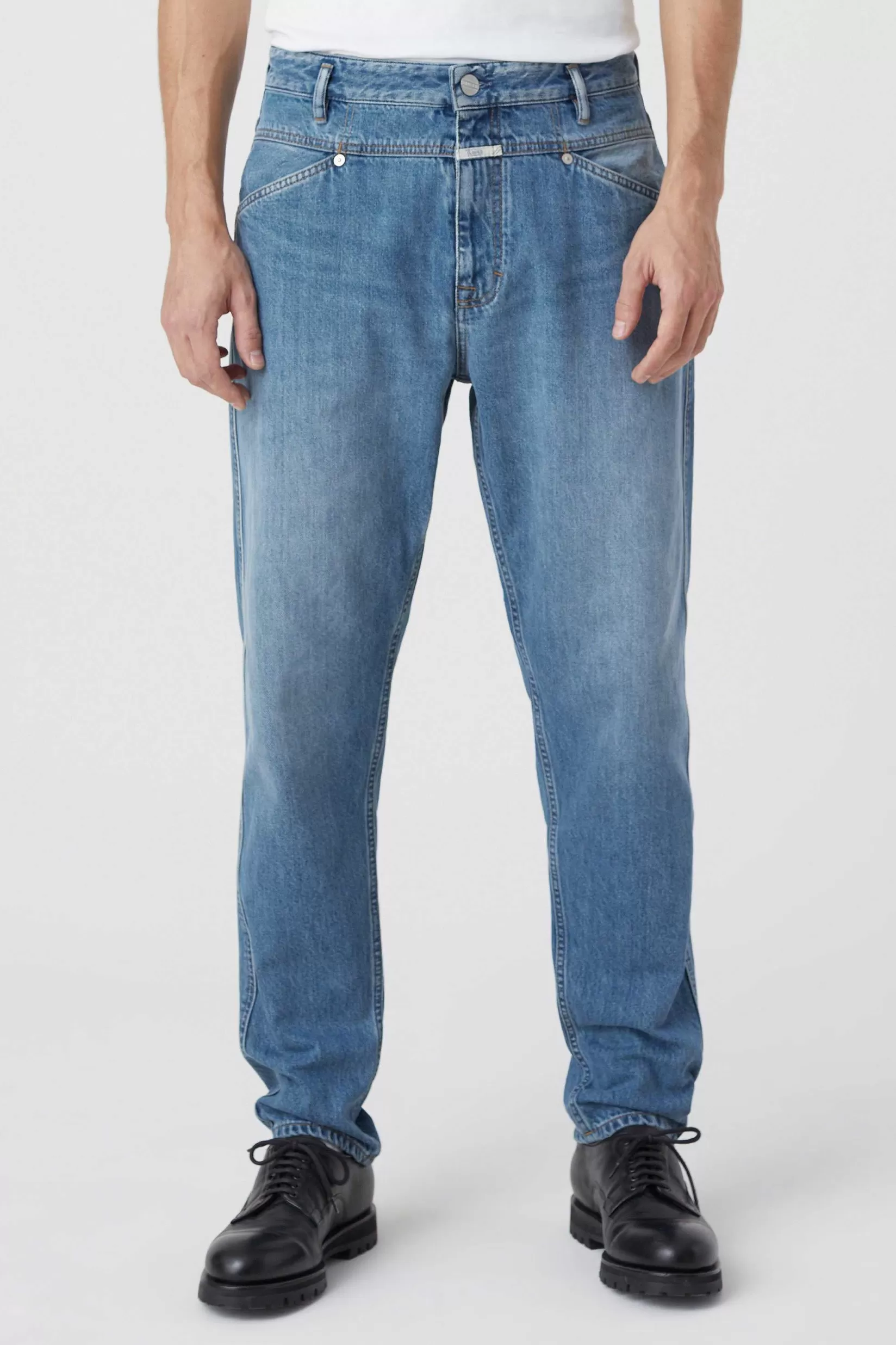 Sale CLOSED Relaxte Jeans - Stijlnaam X-Lent Tapered Midden Blauw