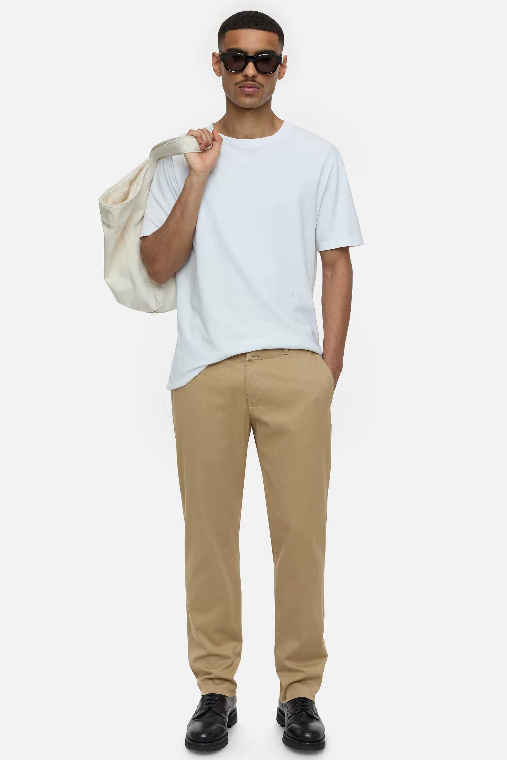 Sale CLOSED Slanke Broek - Stijlnaam Darwin Slim Chino Beige